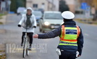 Felfüggesztett börtönbüntetést kaphat a kerékpárossal összeszólalkozó és őt veszélyeztető autóvezető