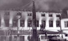 Videó: a 30 éve pusztító cipőgyári tűzre emlékeztek Szombathelyen az akkor helyszínen tartózkodók