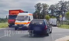 Videó: Szembe a mentővel - nem értette meg a forgalmi szituációt a sofőr