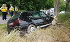 Fának ütközött egy Volkswagen Boba közelében 