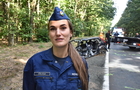 Tóth Evelin r. főhadnagy, a Zala Megyei Rendőr-főkapitányság sajtóreferense egy halálos baleset helyszínén
