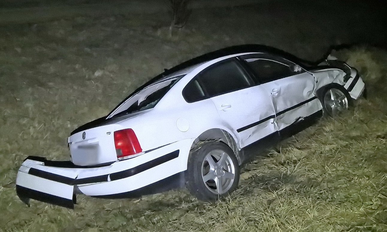 A balesetben vétlen sofőr nem használta a biztonsági övét - megsérült