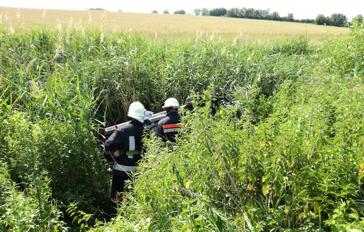 Tűzoltók a helyszínen