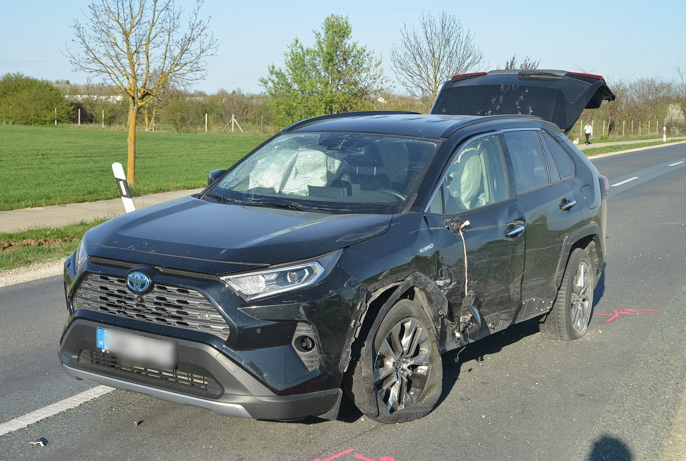Opel és Toyota ütközött érintőlegesen Tanakajd közelében, a 87-es főúton
