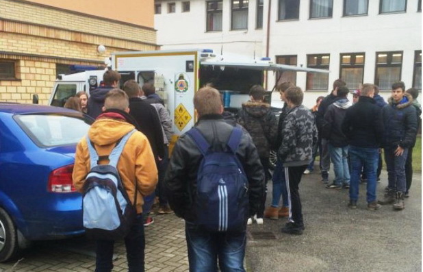 Iparbiztonsági előadás-közösségi szolgálat 1.a