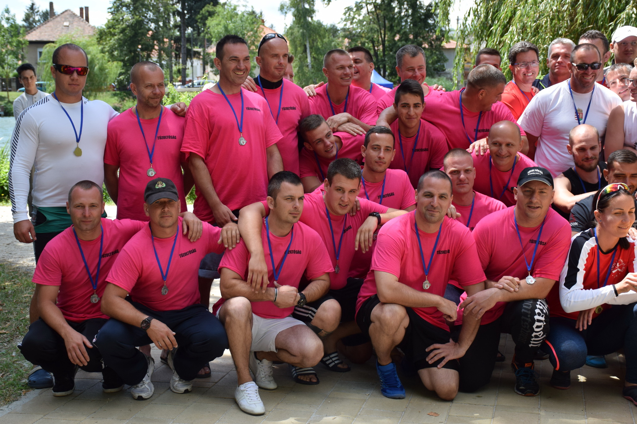 Tűzoltók az V. Sárkányhajó Fesztiválon