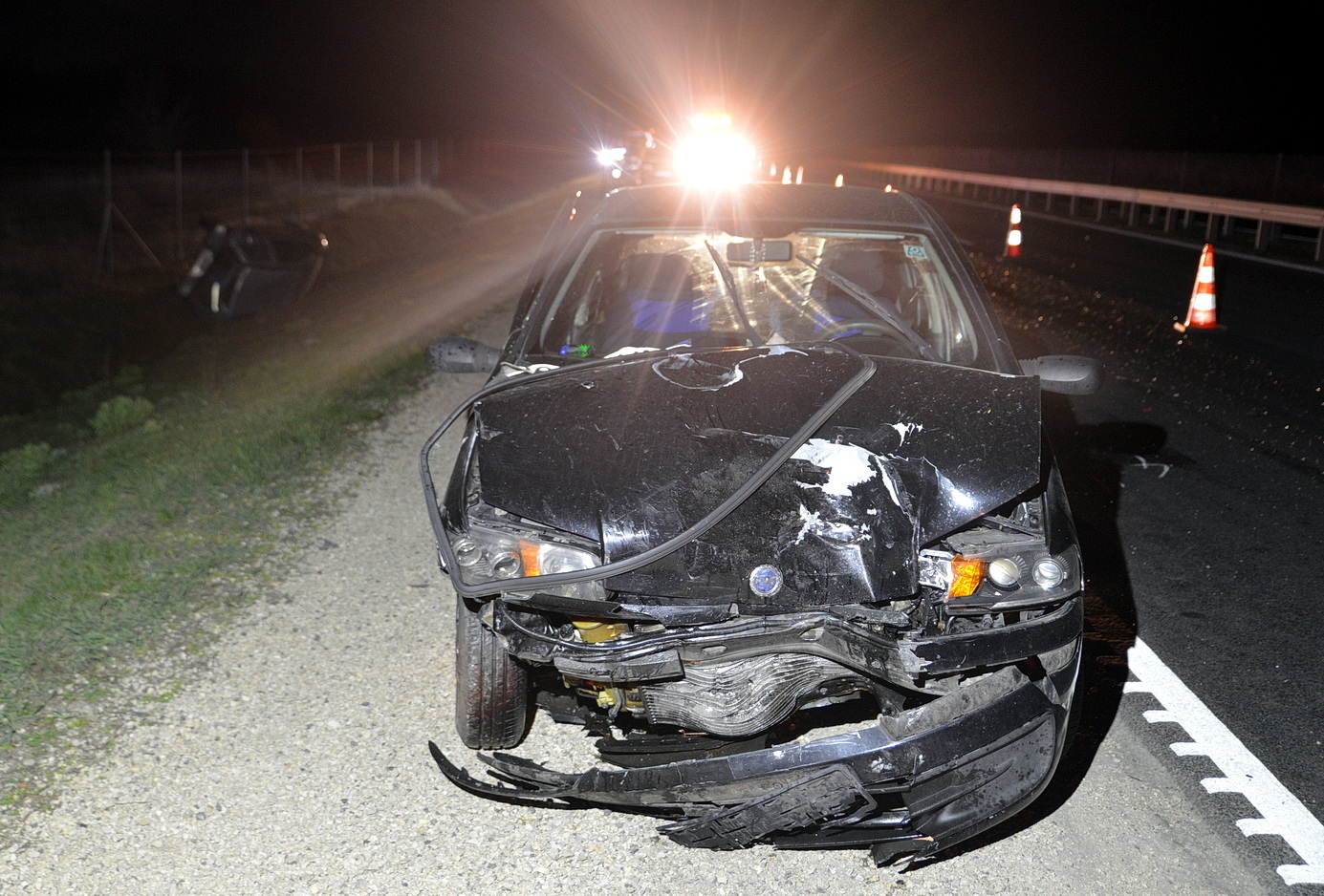 Fiat ütközött elindulás után gyorsító Renaultnak az M86-os autóúton