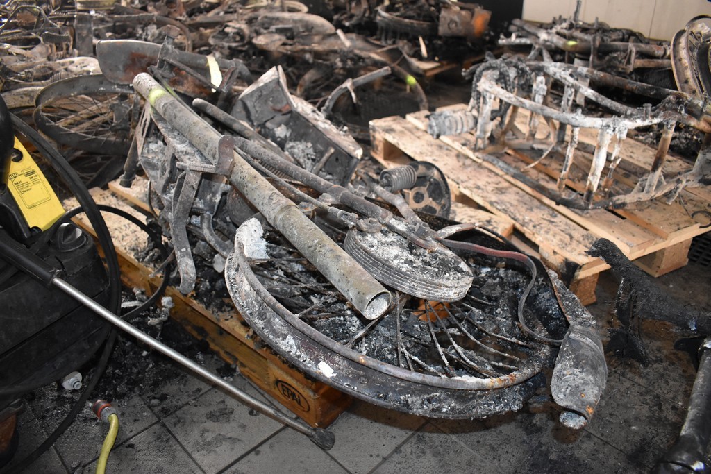 A leégett tiroli motormúzem, 19 nappal a pusztító tűz után Fotó: Olvasó