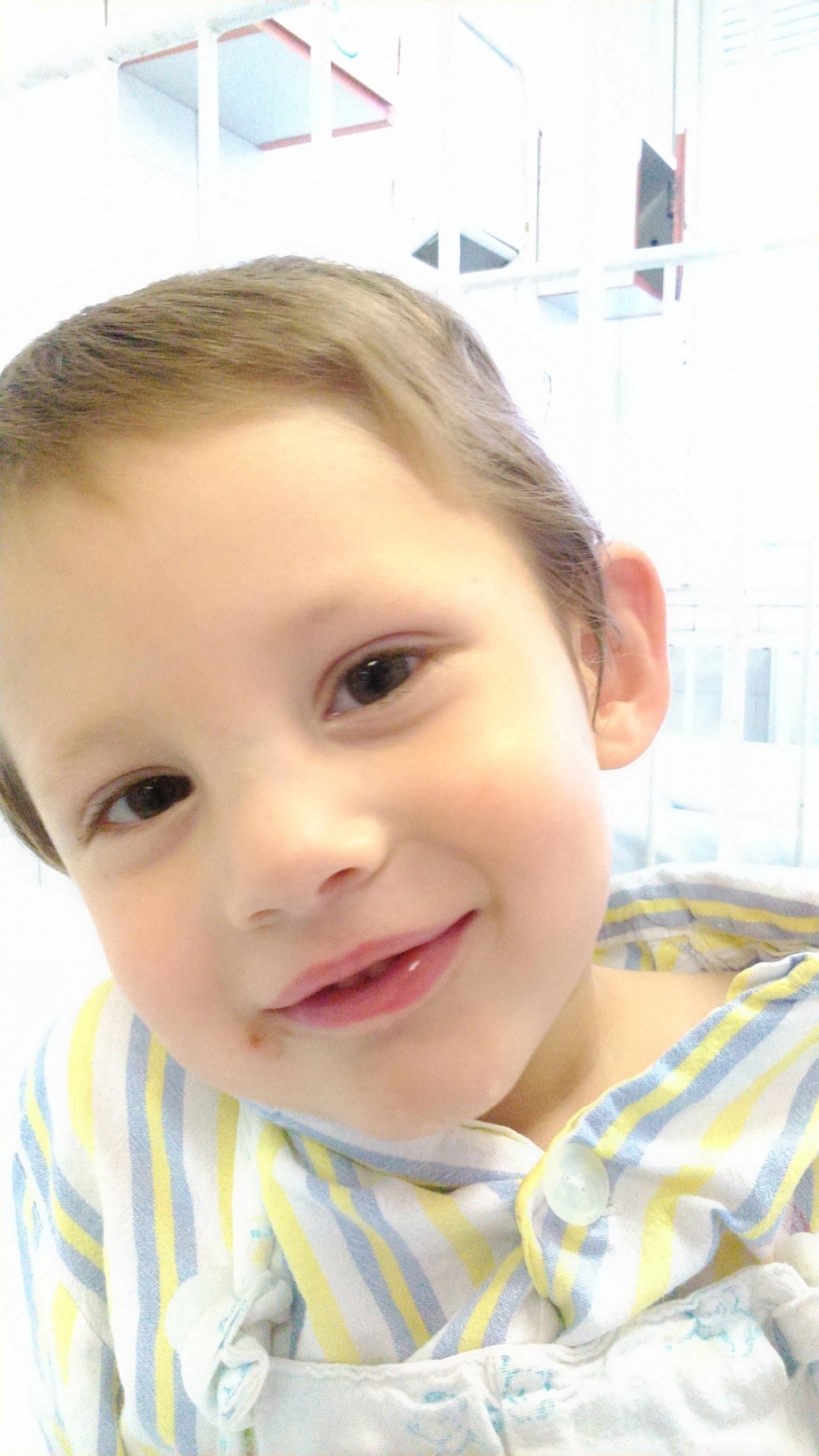 Eddig senki nem kereste a Miskolcon talált kisfiút