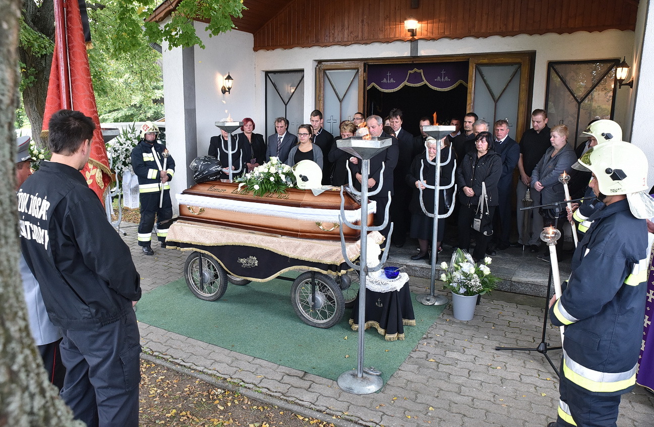 Tűzoltótemetés Horvátzsidányban