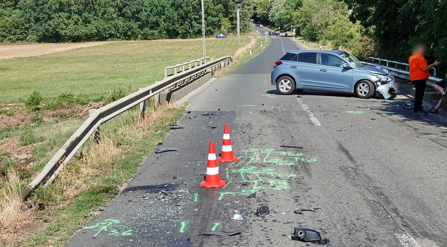 Lerepített az útról egy Fiatot egy Hyundai Sitke közelében, a 834-es főúton
