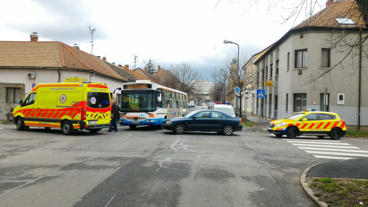 P_20160308_120503ab (2)