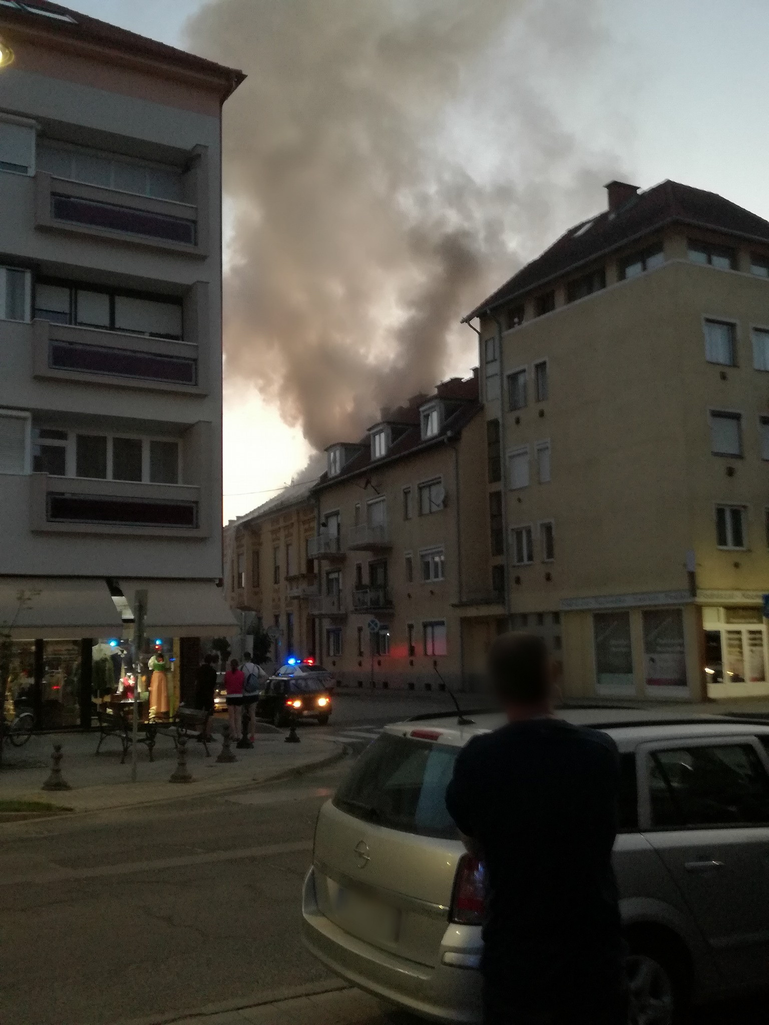 Tetőtéri lakás lángolt Szentgotthárdon