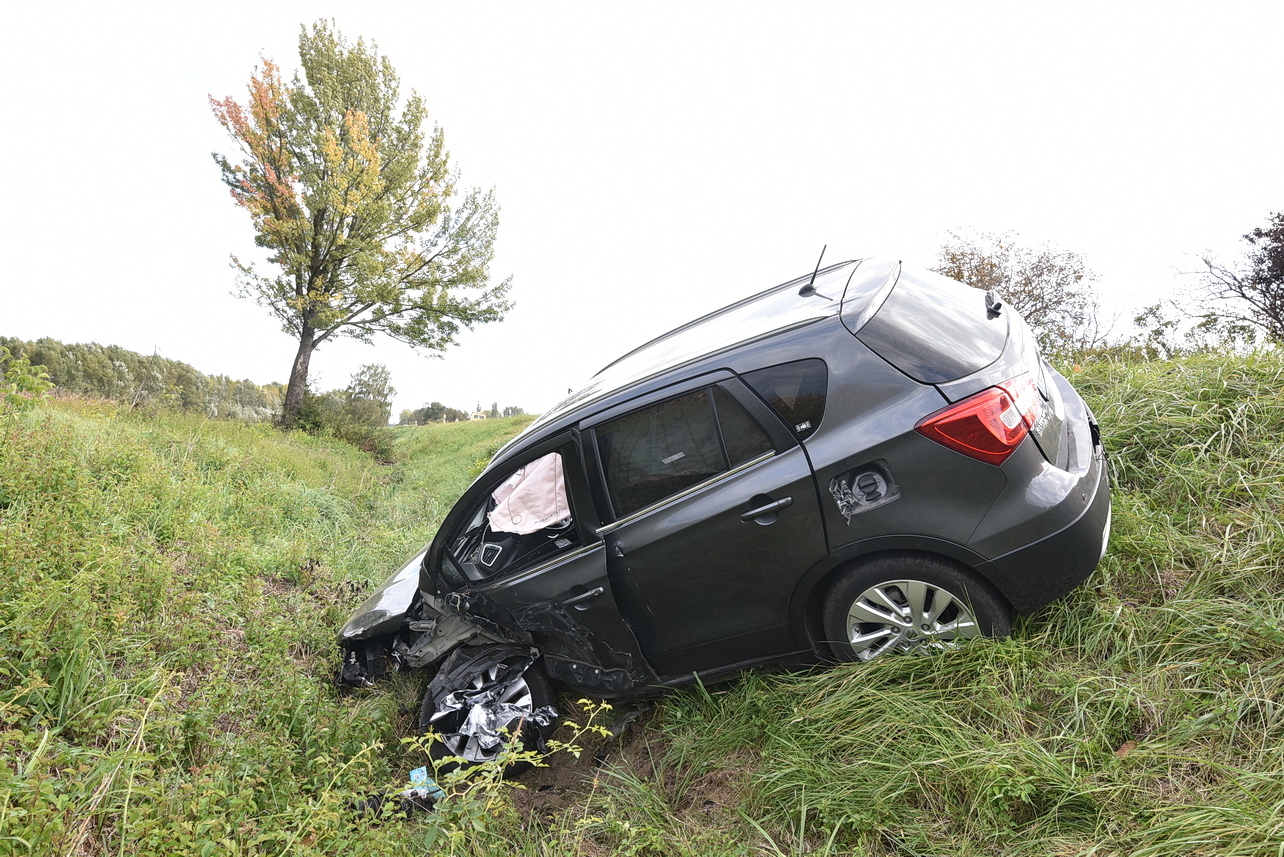 Utánfutós Suzuki okozta a balesetet