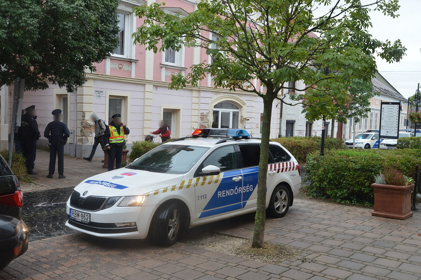 Többször megszúrtak egy férfit a kőszegi Rákóczi Ferenc utcában