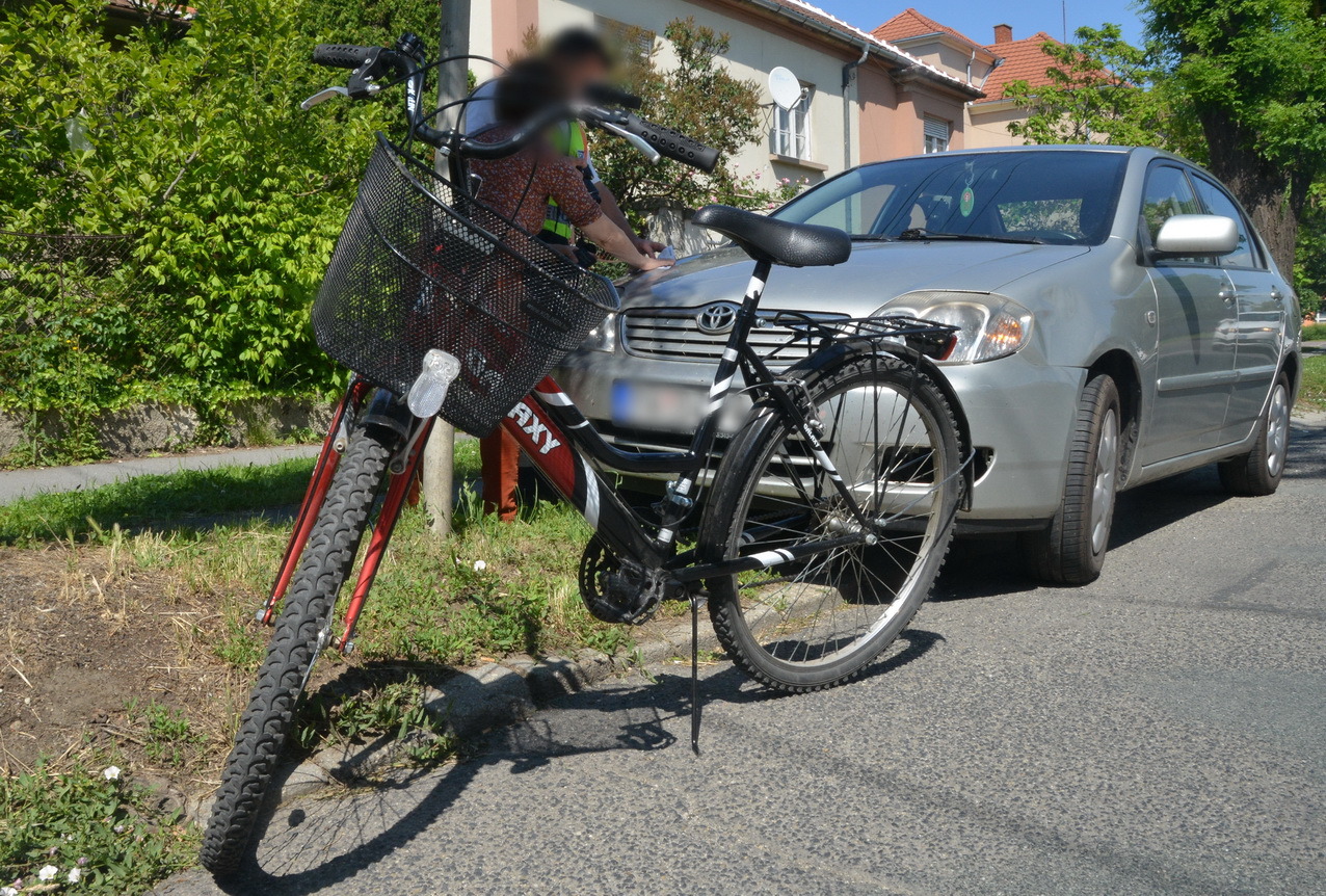 Toyota gázolt biciklist Szombathelyen