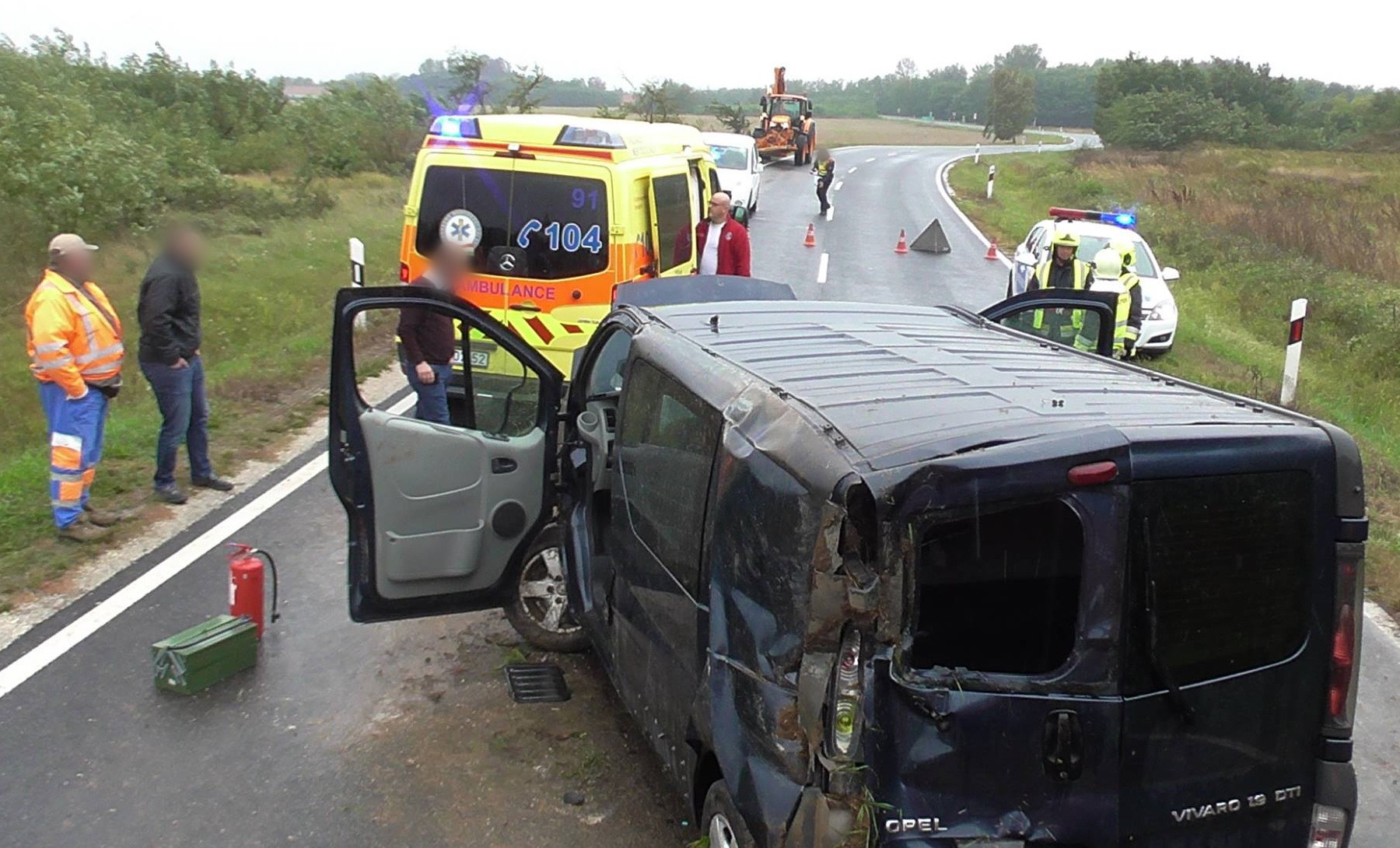 Vasegerszeg- Vámoscsalád: kisbusz