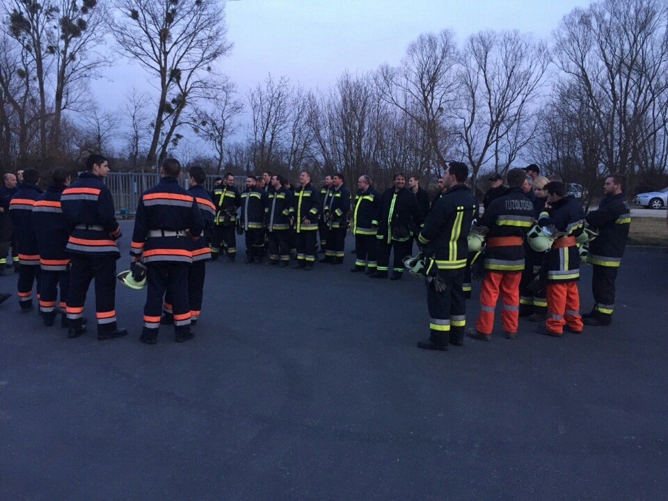 image-caed2fad3e68da91322824539ac3a0f1f6e1921f75ca47ba6c5f91f571fd2f1f-V_resized