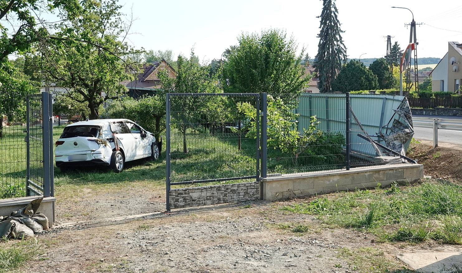 Kertbe repült egy VW Horvátzsidányban