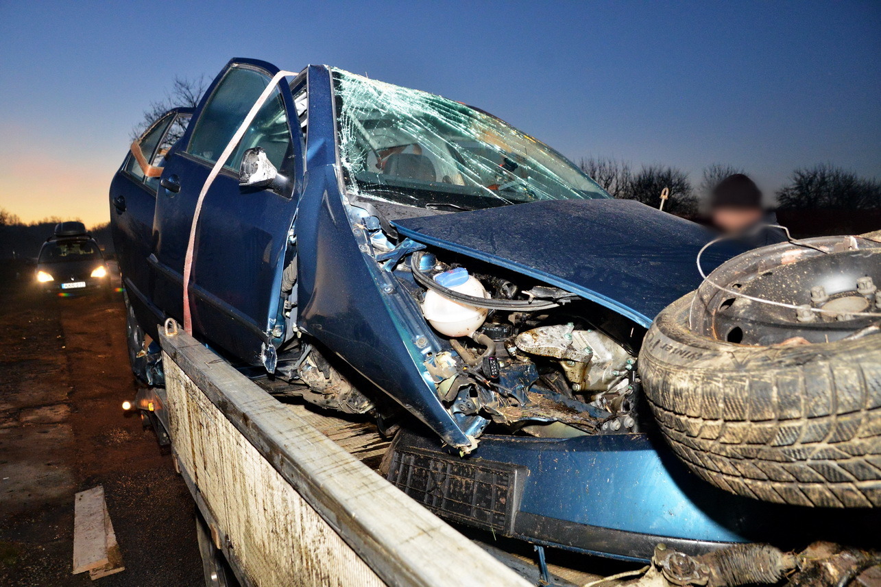 Maradandó fogyatékosságot szenvedett a Skoda utasa