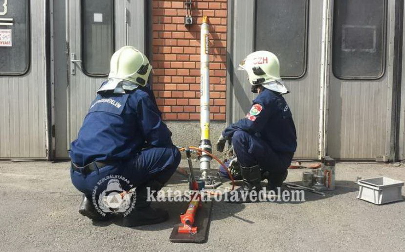Műszaki mentőszer kezeléséből tettek vizsgát  3.