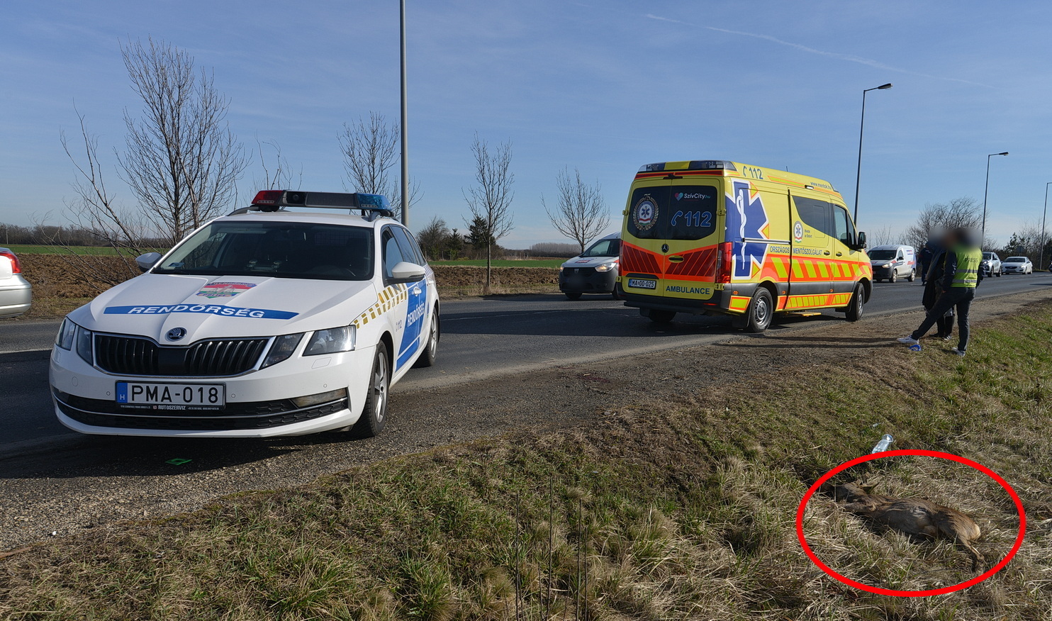 Az újraélesztett férfit mentő szállította kórházba