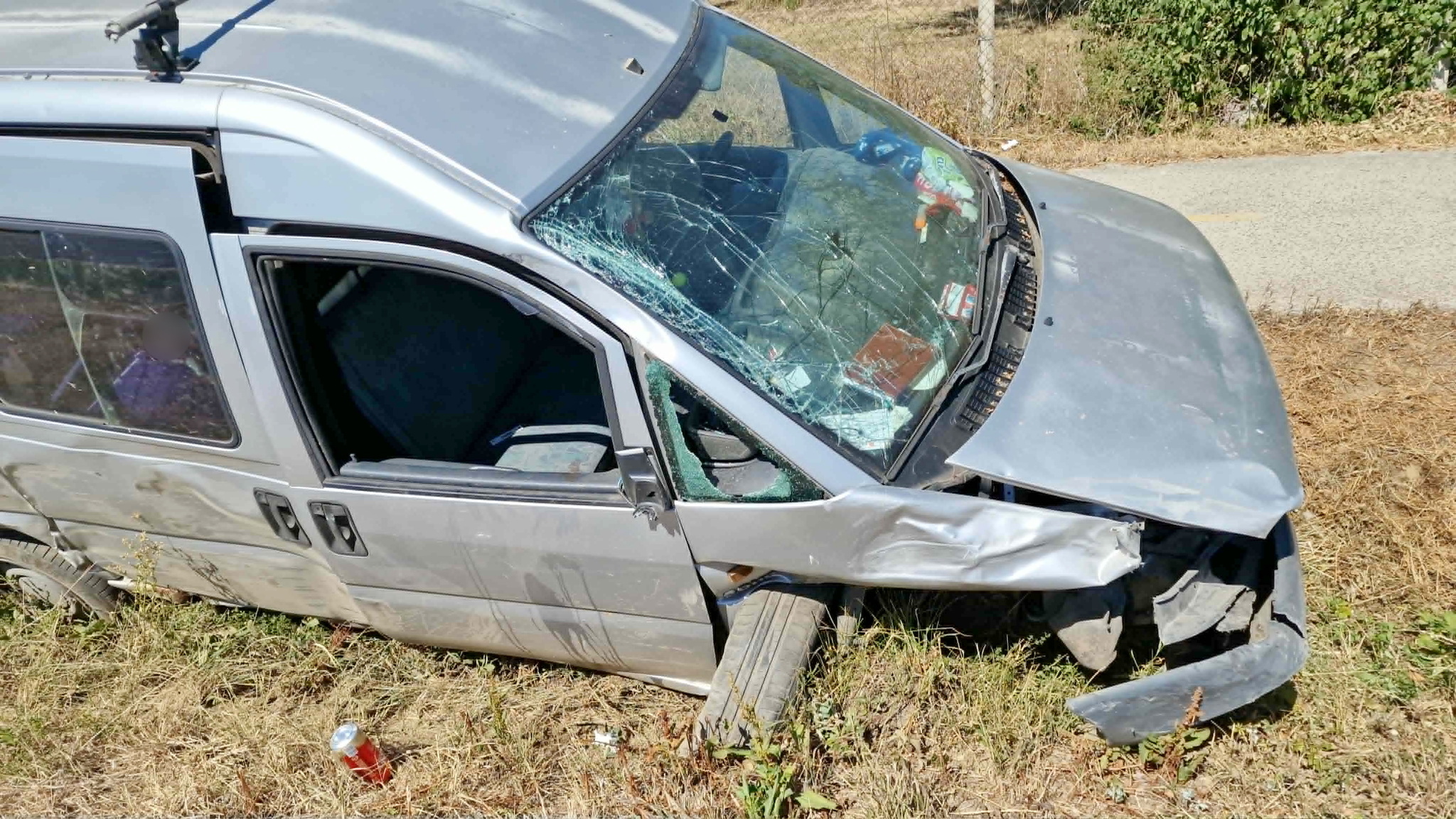 Az éppen megelőzött billencs oldalába hajtott egy Citroen furgon a 87-esen - felmerült az ittasság gyanúja Az éppen megelőzött billencs oldalába hajtott egy Citroen furgon a 87-esen - felmerült az ittasság gyanúja