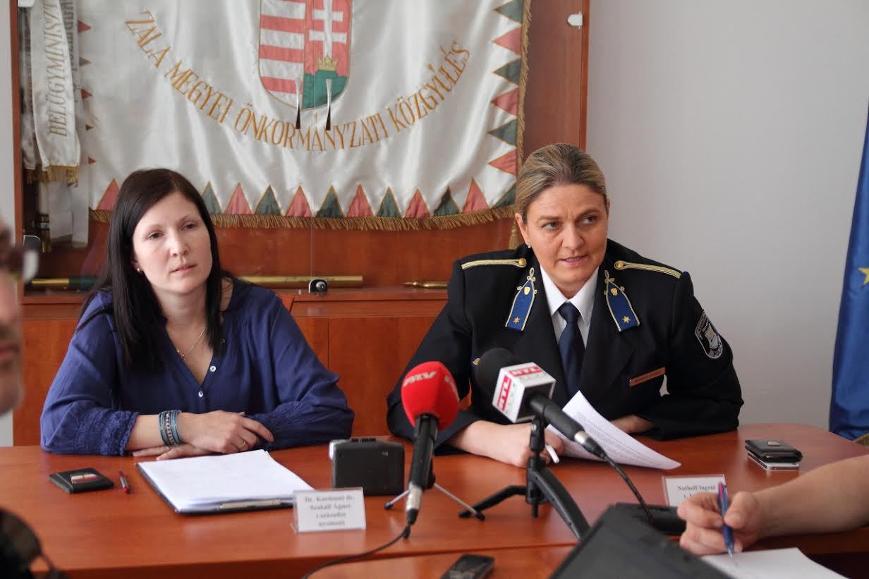 Sajtótájékoztató Zalaegerszegen - dr. Kardosné dr. Szakáll Ágnes (b.) és Northoff Ingrid