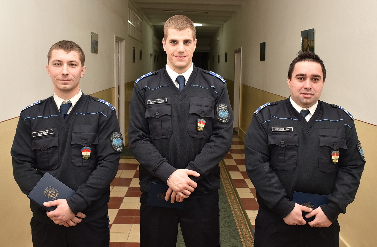 Rendőröket jutalmaztak az évértékelőn