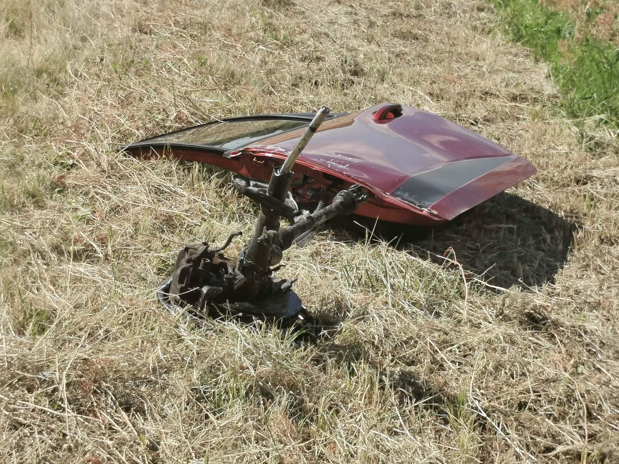Meghalt a roncsból kiszabadított sofőr - Dacia tért át a szemközti sávba Meghalt a roncsból kiszabadított sofőr - Dacia tért át a szemközti sávba
