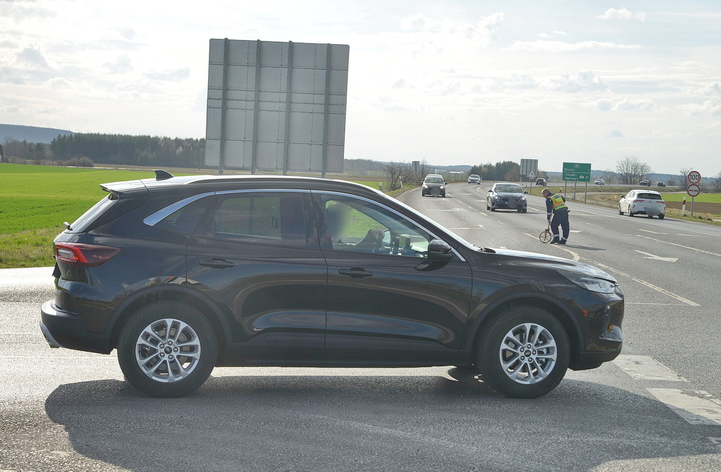 Hárman megsérültek a 89-esen - Hyundai hajtott VW elé Szombathely közelében