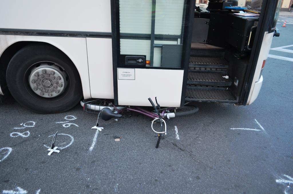 Súlyosan megsérült az elsodort kerékpáros