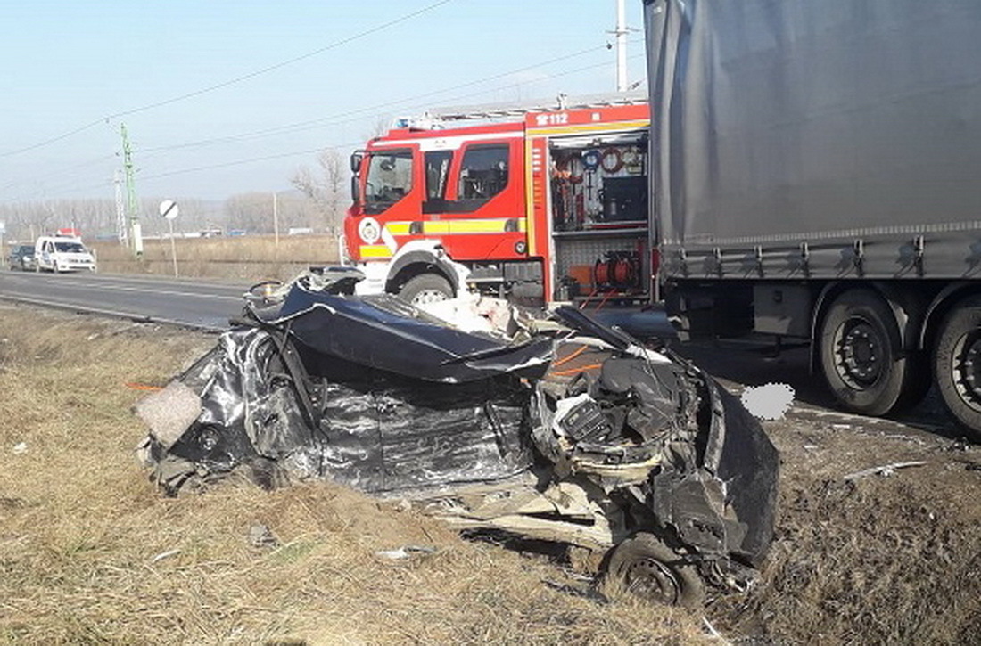 Halálos baleset Leányvár és Dorog között