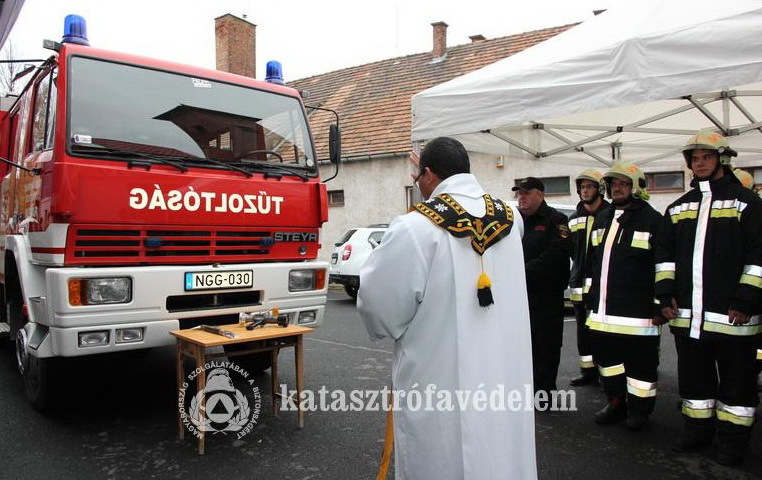 vasvár tűzoltófecskendő szentelés