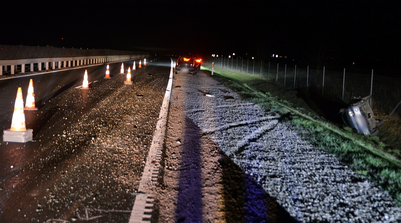 Fiat ütközött elindulás után gyorsító Renaultnak az M86-os autóúton