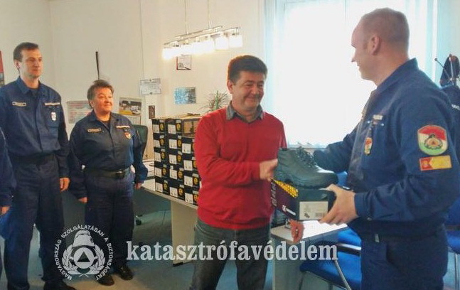 Megkezdték a bakancsok kiosztását 2.