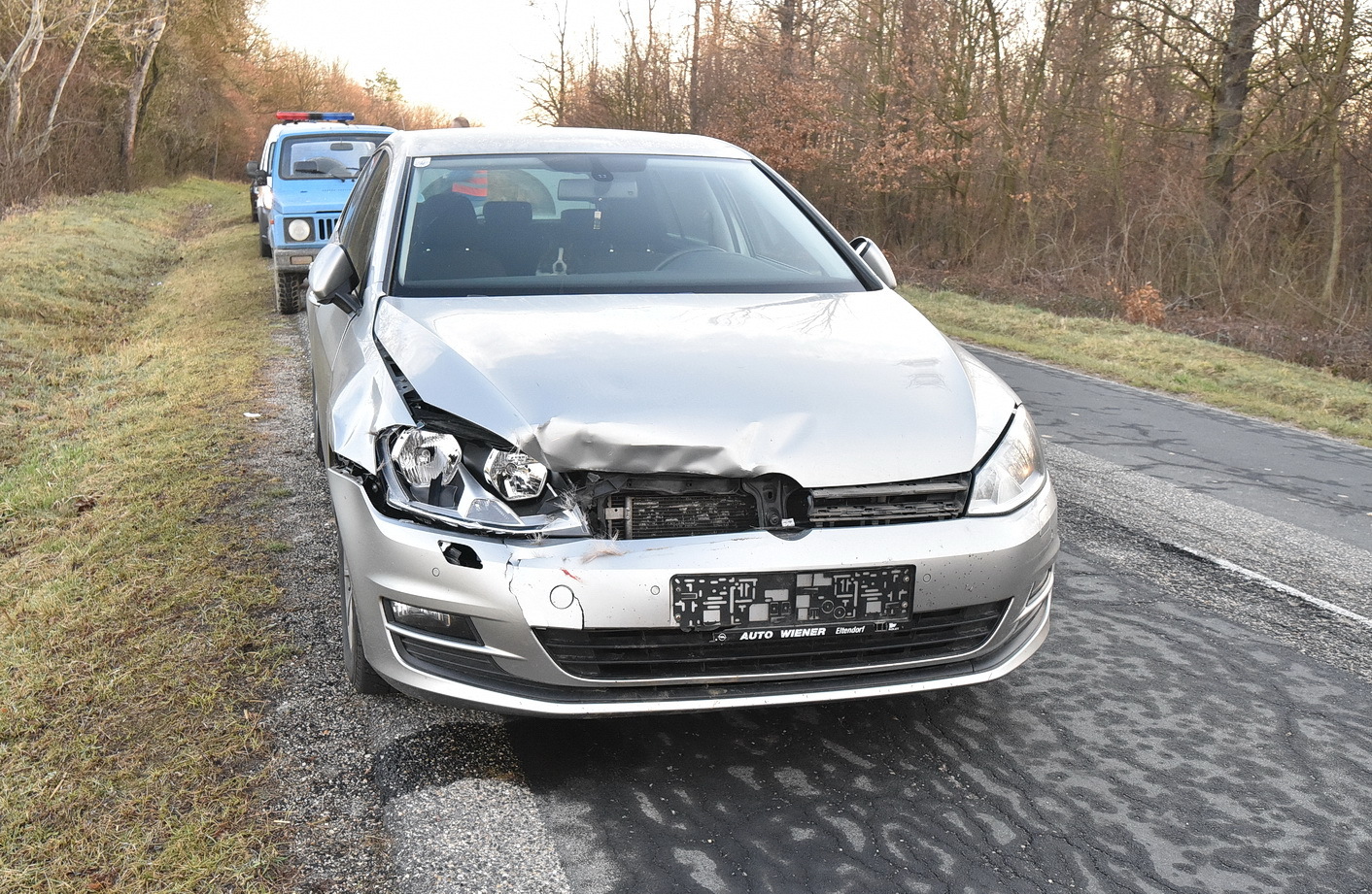 Az osztrák rendszámú Volkswagenen van Casco, így a vadkár jelentős része megtérül