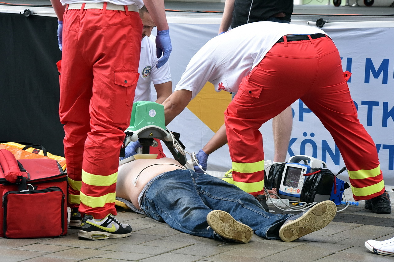 A fiatalembert már nem sikerült újraéleszteni