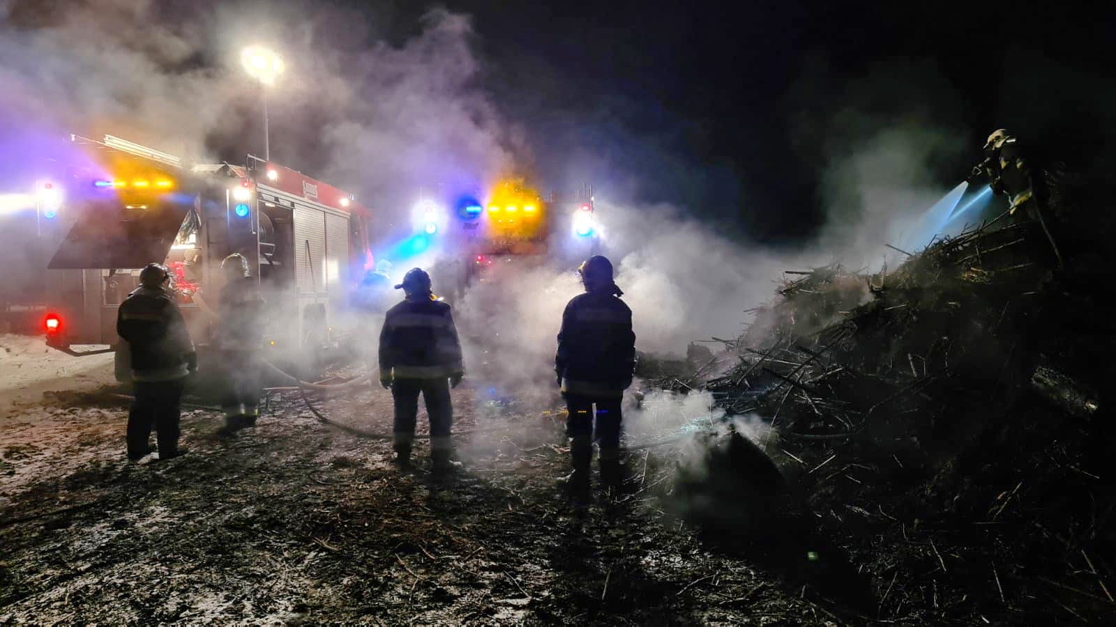 Fanyesedék égett Kőszeg külterületén Fotó: Kőszegi Önkormányzati Tűzoltóság