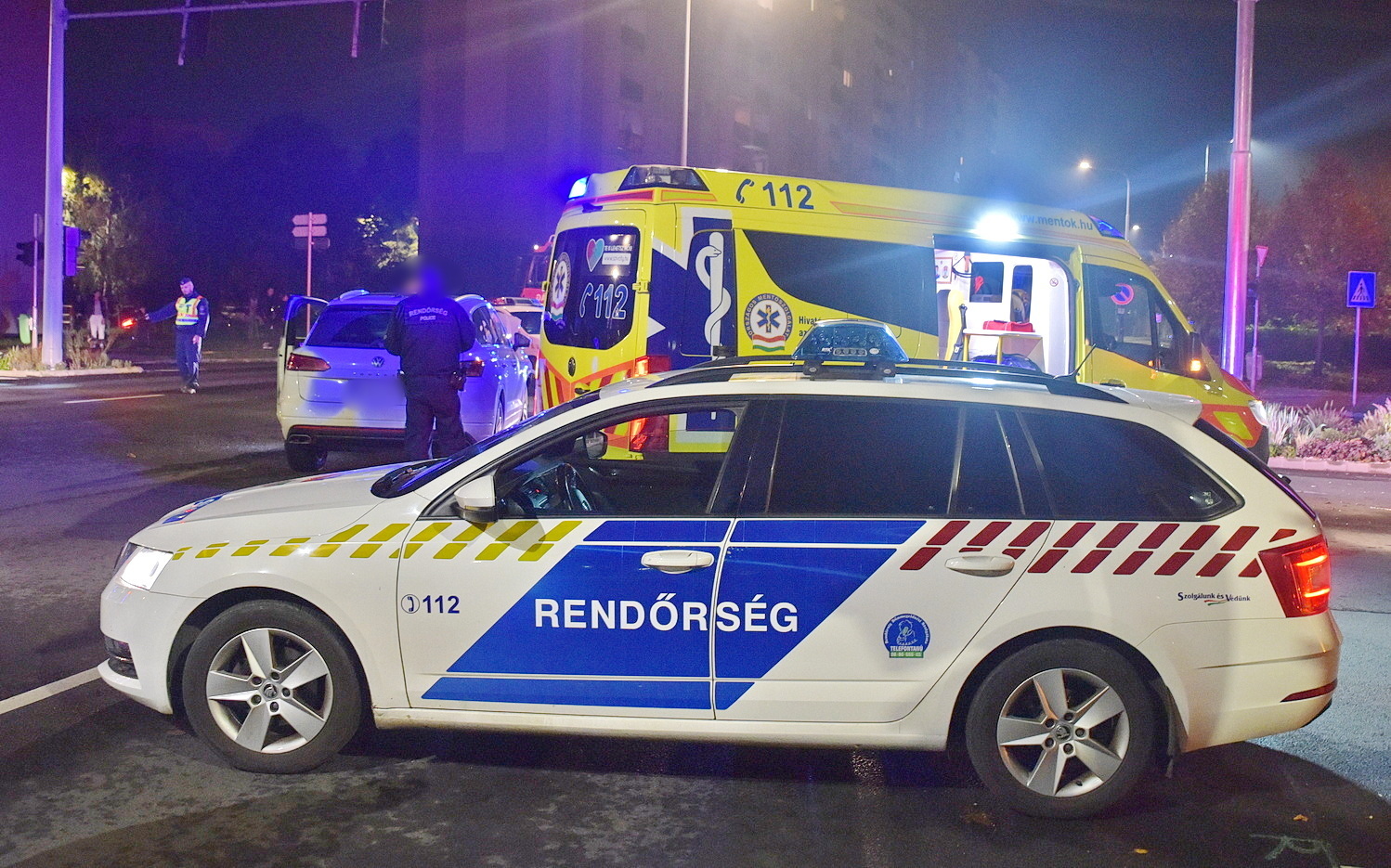 Fiat hajtott Volkswagen elé a szombathelyi Rohonci úton