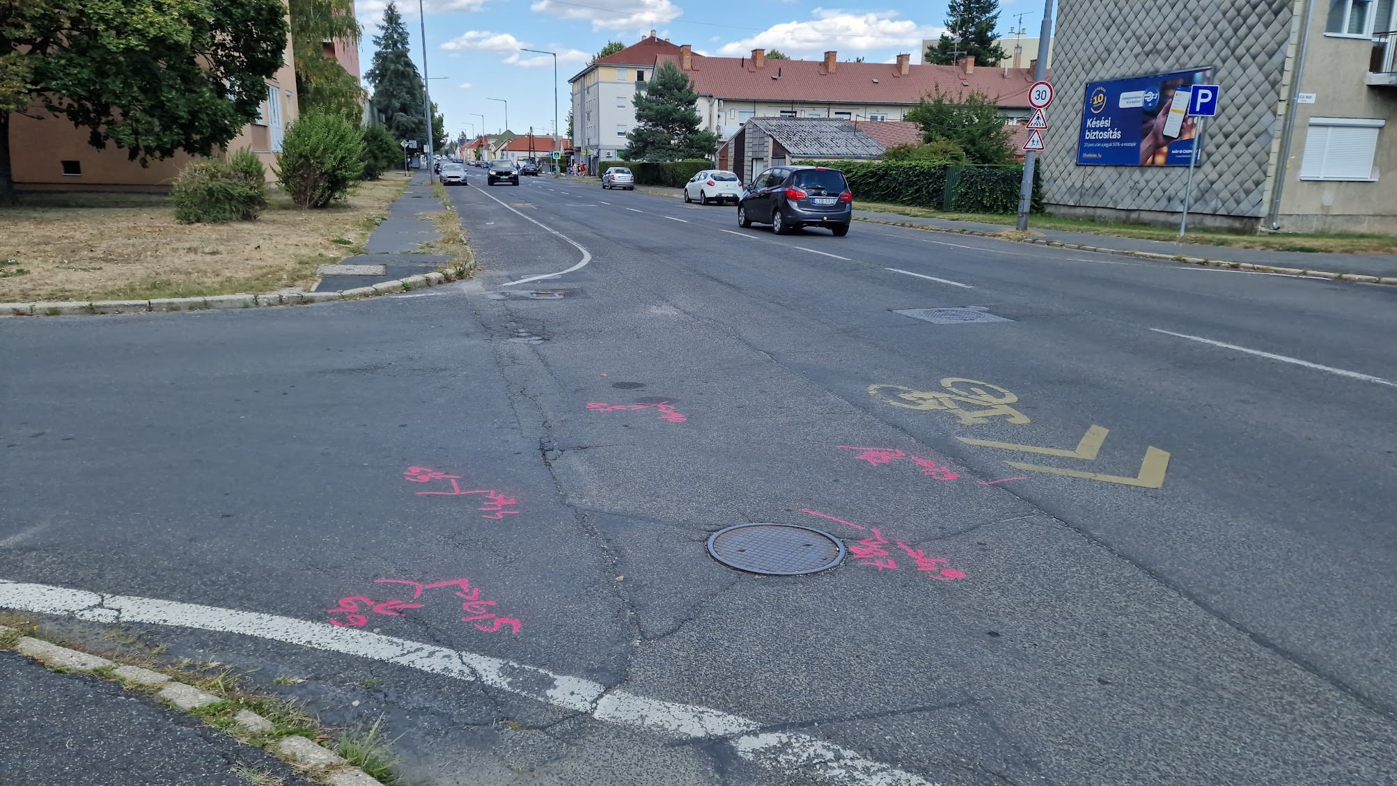 Roller és kerékpár ütközött Szombathelyen