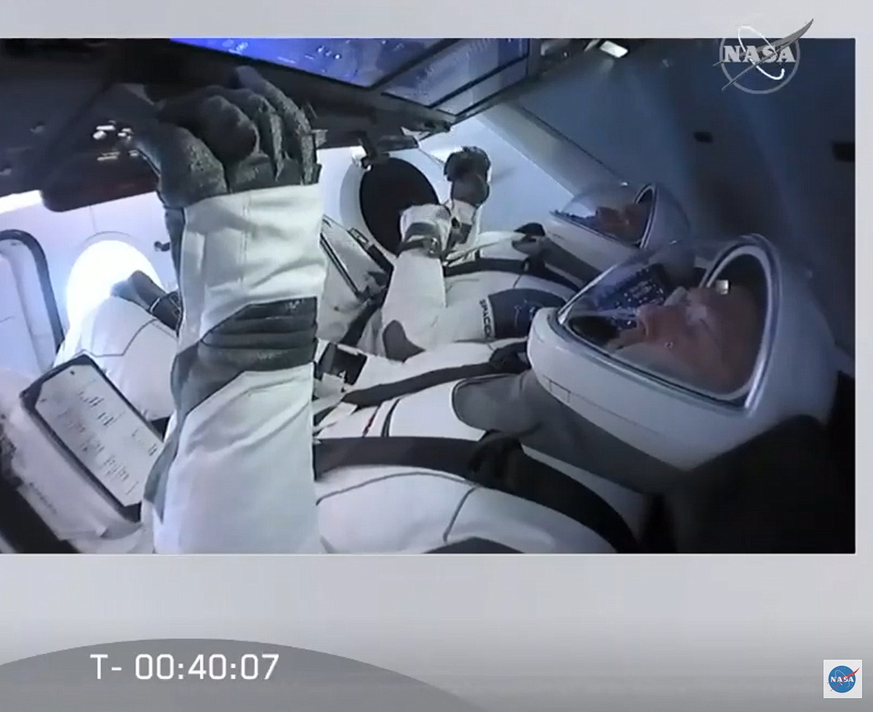 Indítás előtt Forrás: NASA TV