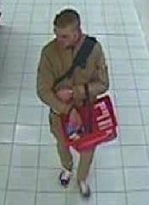 Győri áruházból lopott mobiltelefonokat