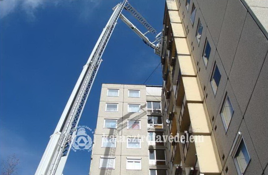 Középmagas és magas lakóépületek átfogó tűzvédelmi hatósági ellenőrzése