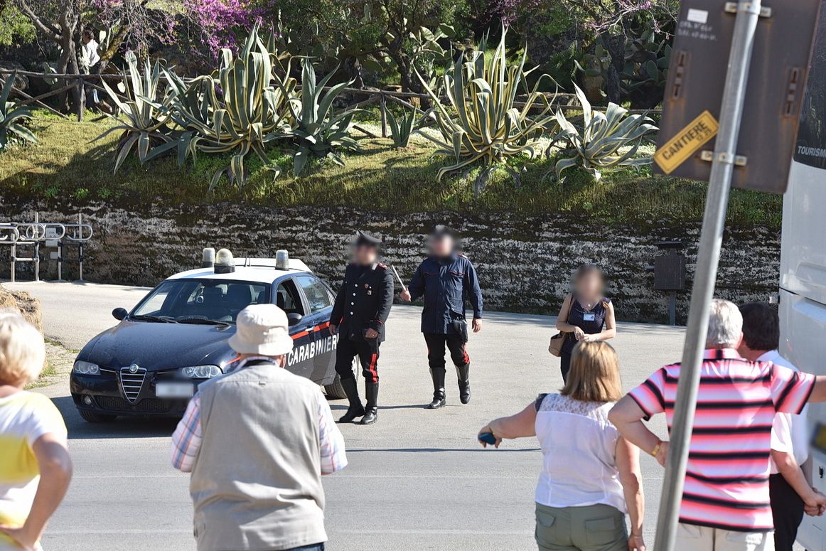 A magyar csoport érdeklődve szemléli a fejleményeket