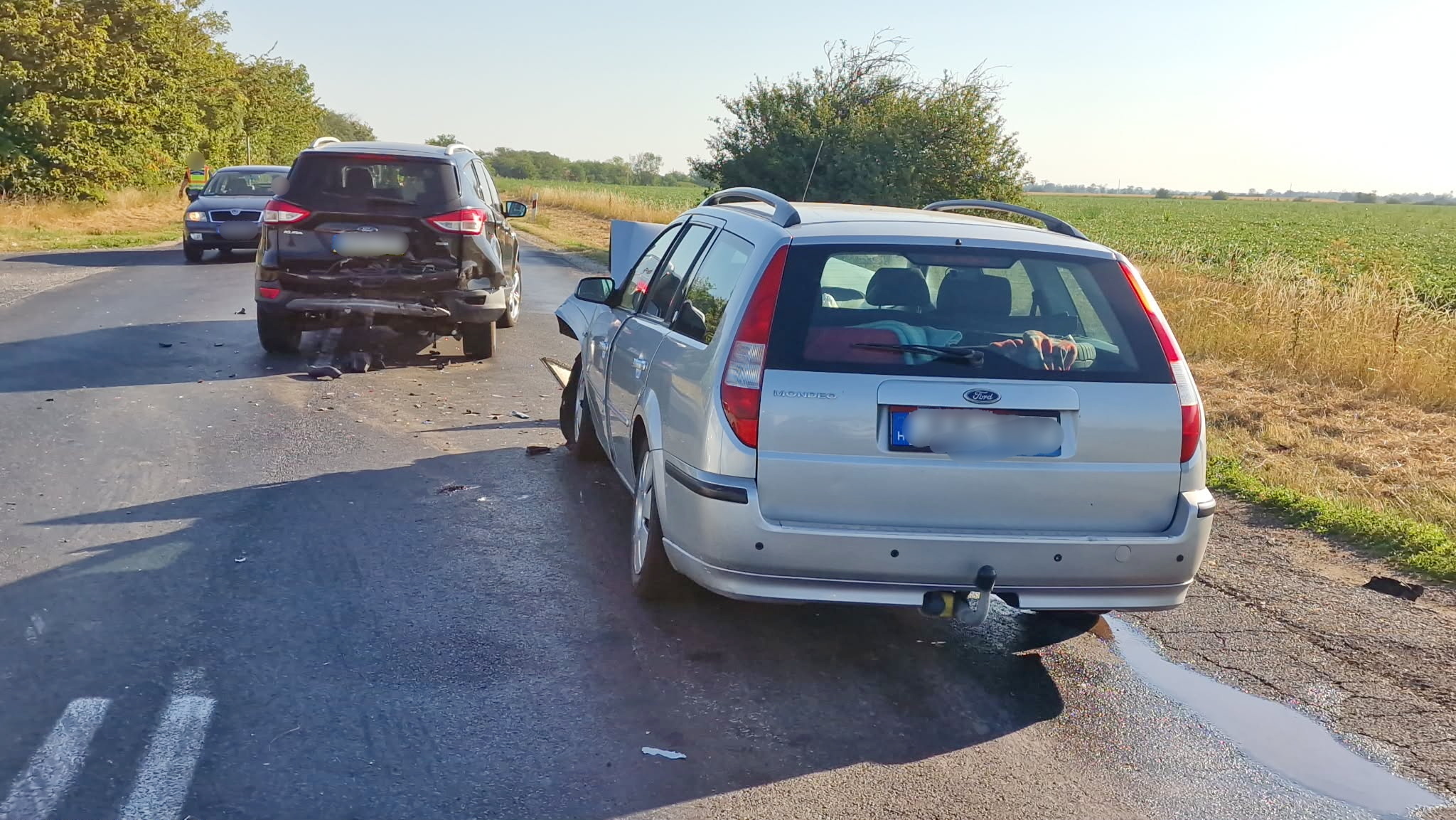 Két Ford ütközött Söpte és Szombathely között - megsérült az okozó