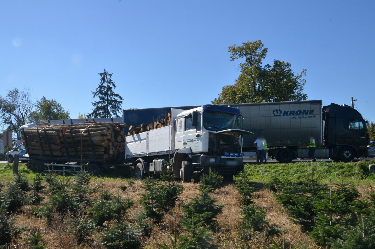 2018.09.08.86os főút