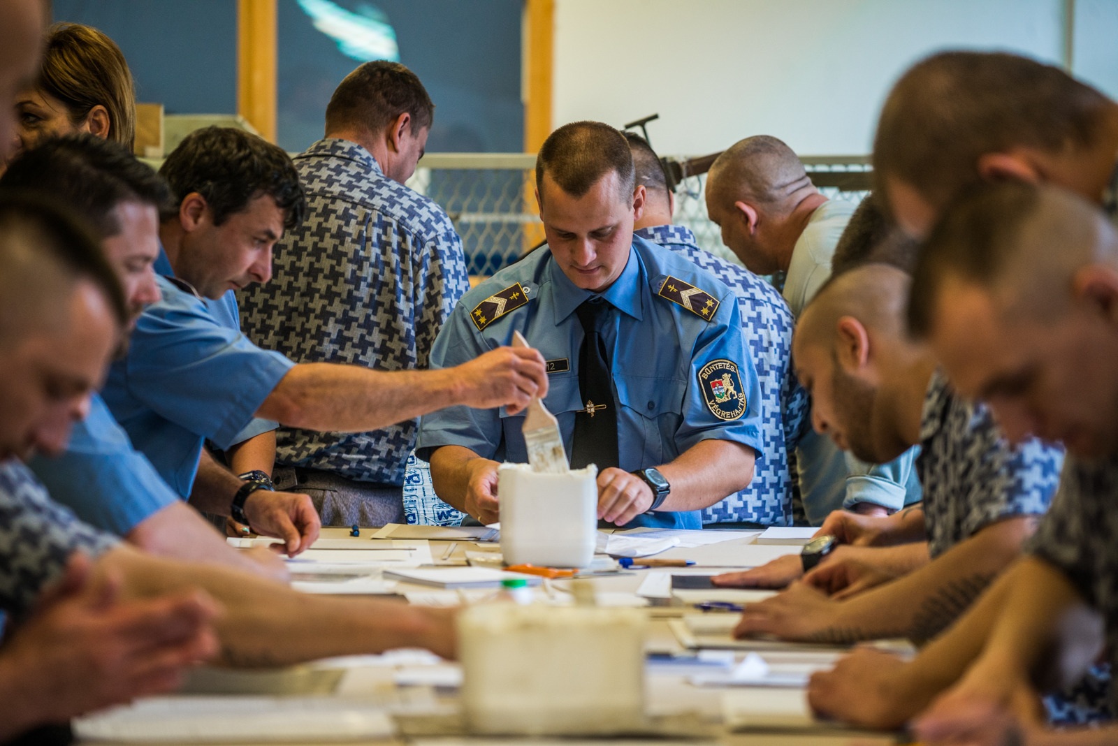 Vizsgával zárult a nyomdászképzés a váci fogvatartottak számára