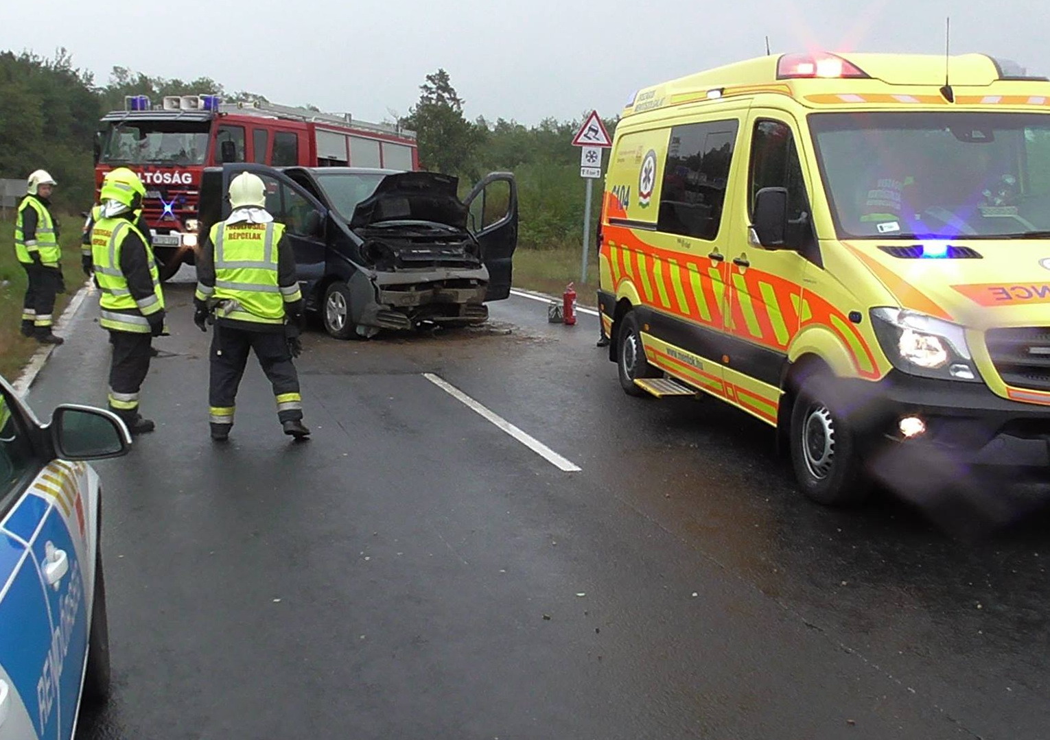 Vasegerszeg- Vámoscsalád: kisbusz