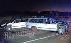 Vezetői engedély és rendszám nélkül, mankókerekekkel szerelt autóval okozott balesetet